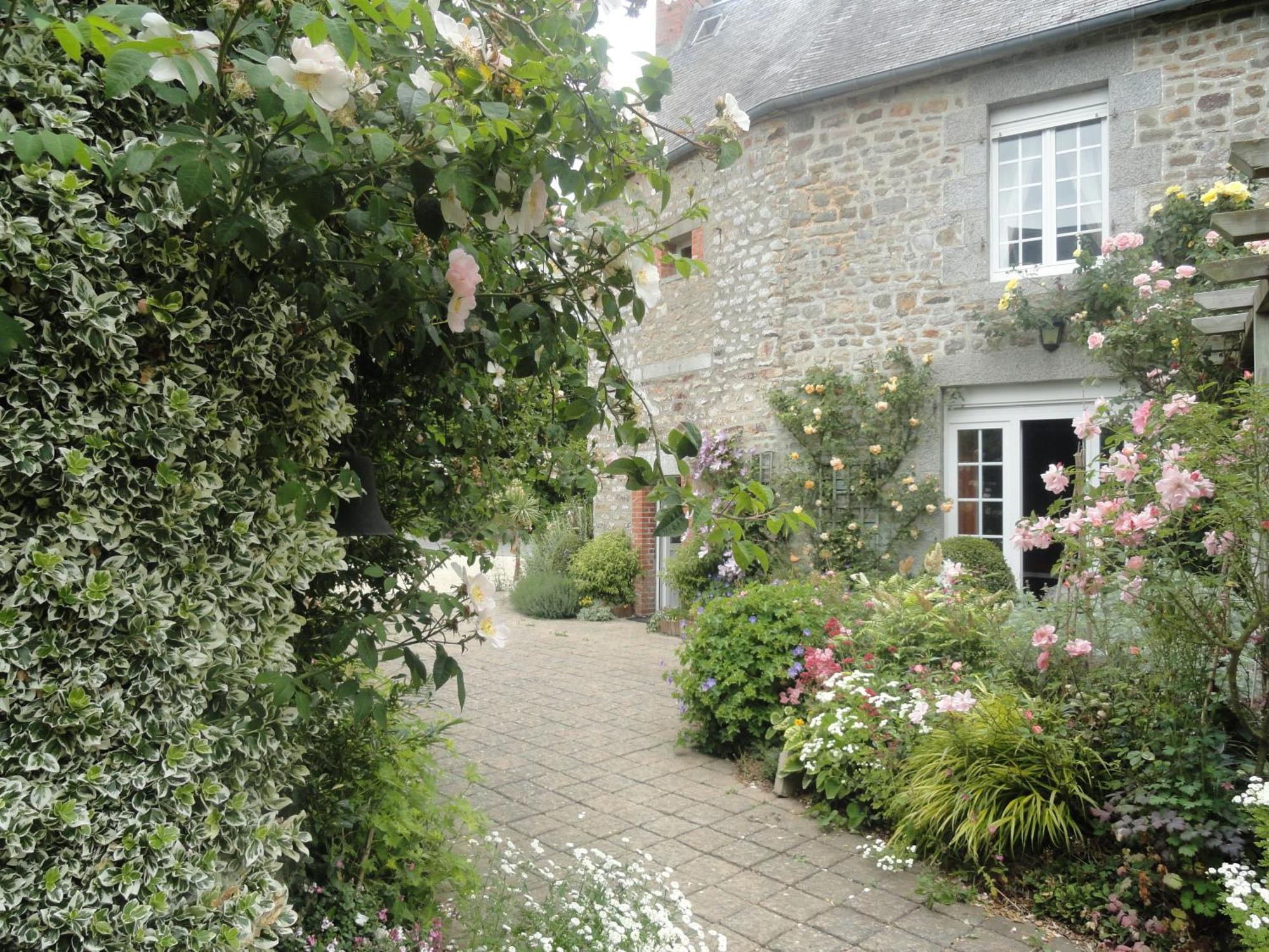 La Haute Gilberdiere Sartilly-Baie-Bocage Exterior photo