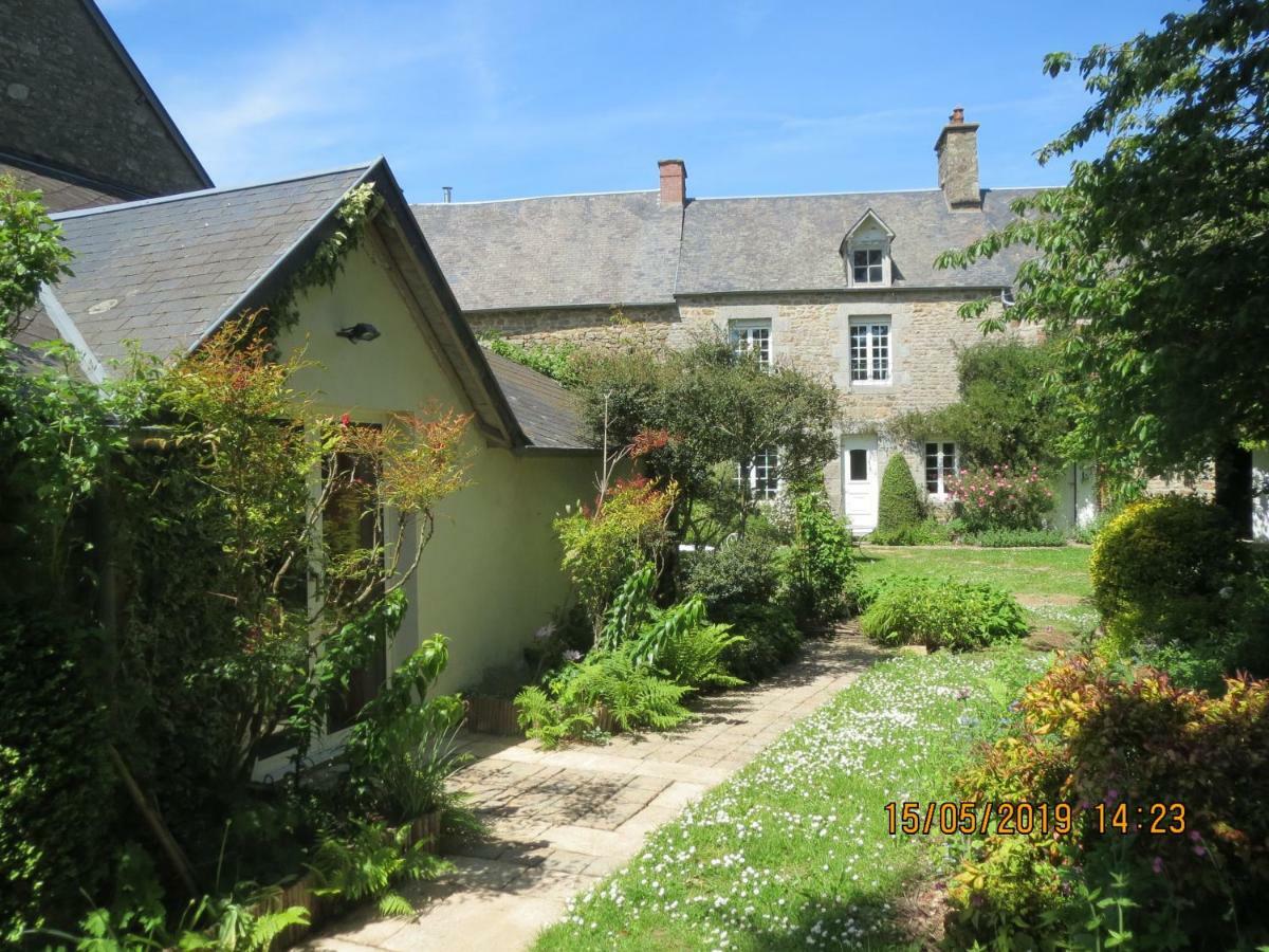 La Haute Gilberdiere Sartilly-Baie-Bocage Exterior photo